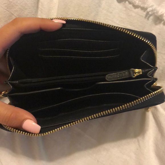 Wallet - Picture 3 of 3